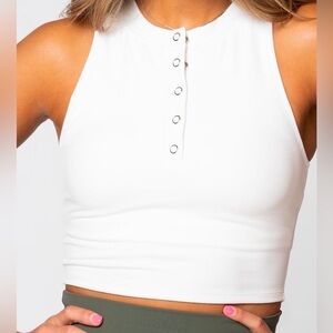P’tula Henley Crop Top